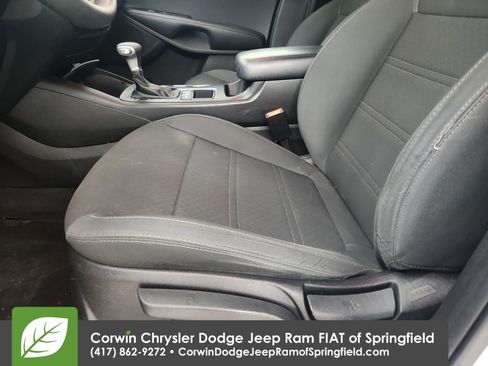 Used 2020 Kia Sorento AWD V6 image 19