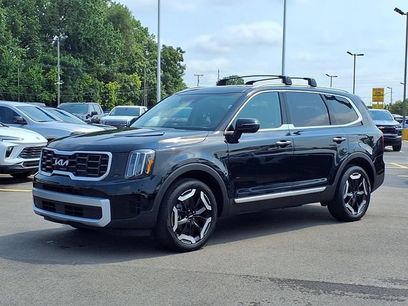 Used 2025 Kia Telluride S
