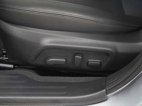 Used 2016 Subaru Legacy 2.5i Limited AWD/4WD image 21