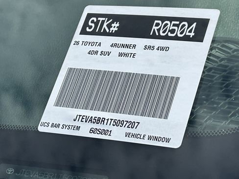 Certified 2026 Toyota 4Runner SR5 AWD/4WD image 33
