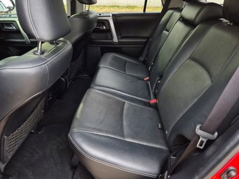 Used 2016 Toyota 4Runner Limited image 19