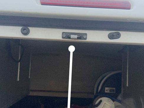 Used 2020 Toyota Tacoma SR image 51