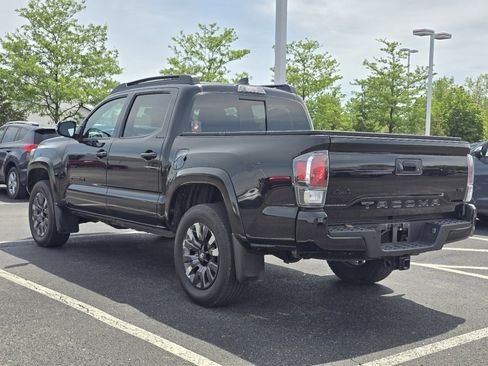 Certified 2023 Toyota Tacoma Limited w/ Nightshade Package AWD/4WD image 5