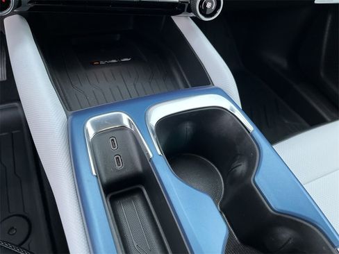 New 2026 Chevrolet Equinox EV LT image 33