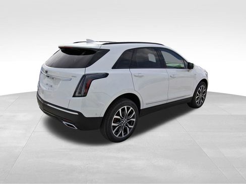 New 2024 Cadillac XT5 Sportv w/ Technology Package image 4