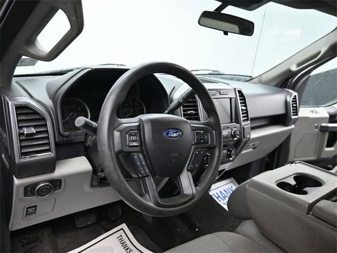 Used 2020 Ford F150 XLT image 12