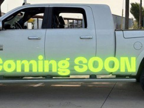 Used 2016 RAM 2500 Limited AWD/4WD image 3