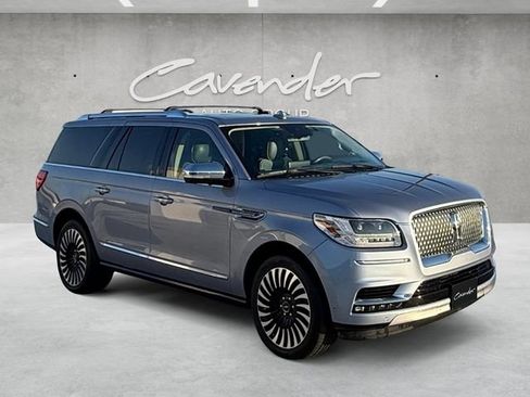 Used 2020 Lincoln Navigator L Black Label w/ Cargo Convenience Package AWD/4WD image 2