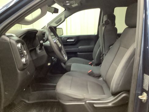 Used 2019 GMC Sierra 1500 4x4 Crew Cab w/ Convenience Package image 14