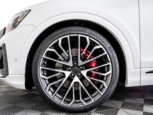 New 2026 Audi SQ8 Prestige image 6