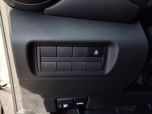 Used 2021 Nissan Kicks SR w/ SR Premium Package image 13