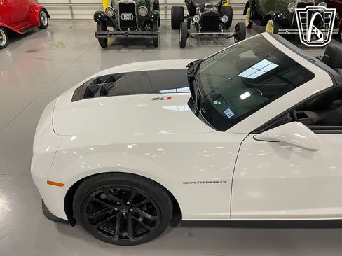 Used 2013 Chevrolet Camaro ZL1 image 22