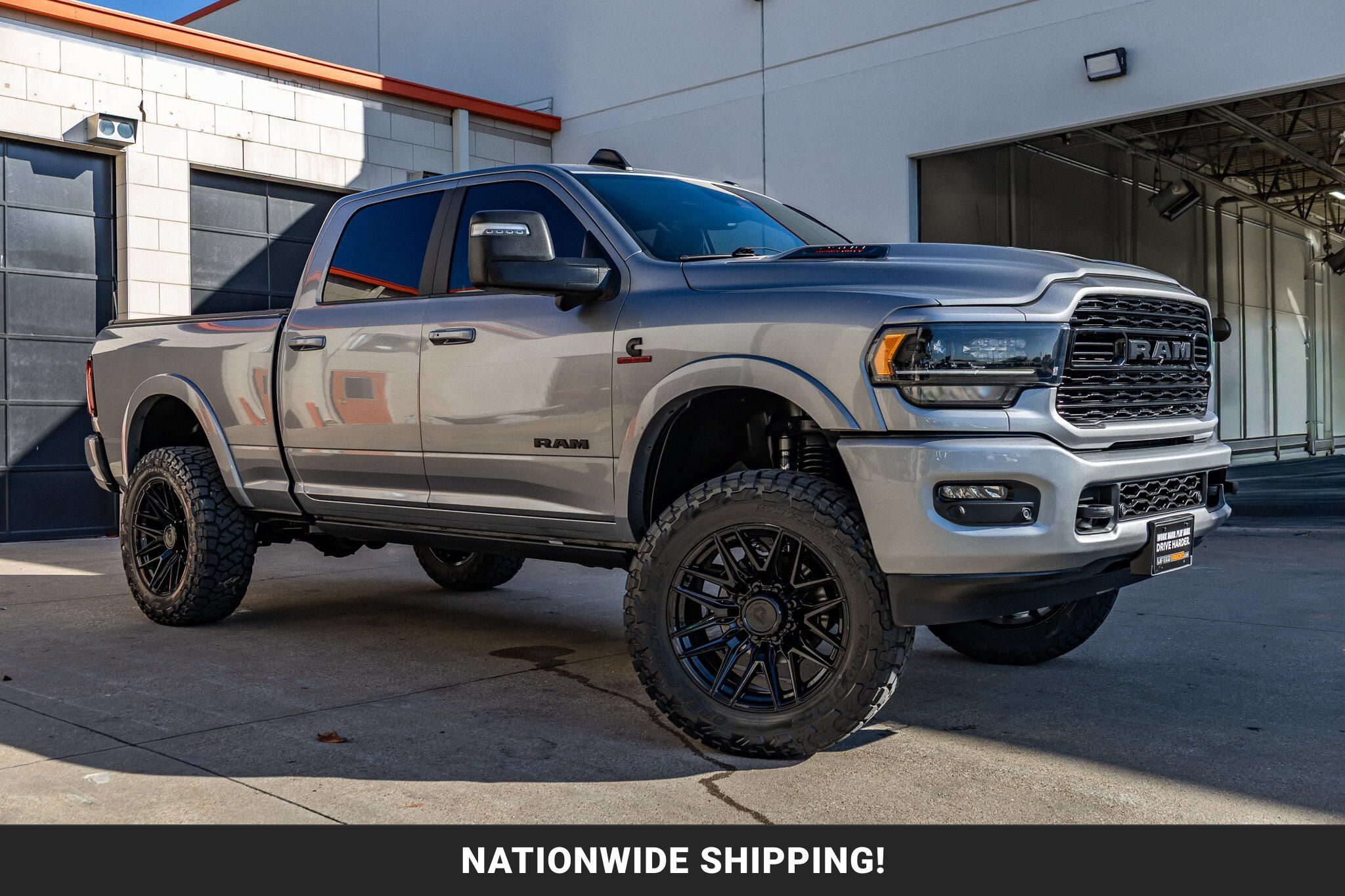 Used 2024 RAM 2500 Limited AWD/4WD image 1