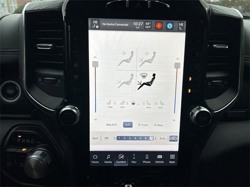 Used 2023 RAM 1500 Laramie image 32