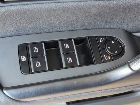 Used 2025 MAZDA CX-50 AWD 2.5 S w/ Cargo Package image 23