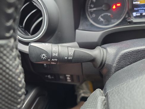 Used 2021 Toyota Tacoma TRD Off-Road w/ Blackout Package (TMS) image 23