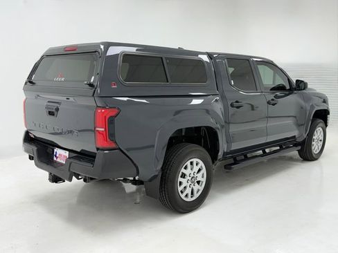 Used 2024 Toyota Tacoma SR image 41