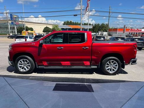 Certified 2022 Chevrolet Silverado 1500 LTZ w/ LTZ Premium Package AWD/4WD image 6