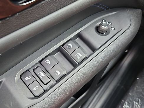 New 2026 Jeep Compass Latitude image 23