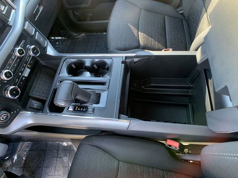 New 2025 Ford F150 XLT w/ Equipment Group 302A MID image 36