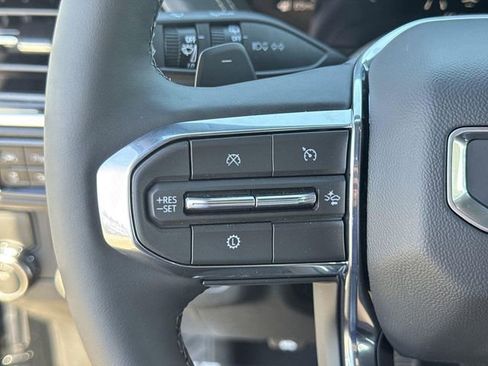 New 2026 GMC Yukon XL Elevation image 9