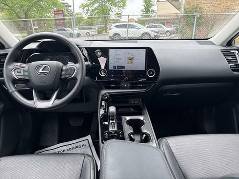 Certified 2025 Lexus NX 350 AWD w/ Accessory Package (2T) image 15