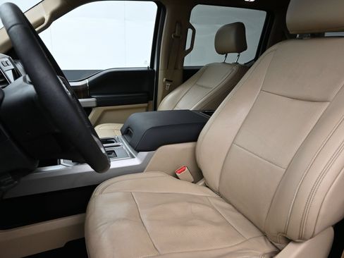 Used 2016 Ford F150 Lariat AWD/4WD image 10