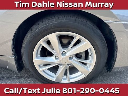 Used 2015 Nissan Altima 2.5 SL w/ Technology Package FWD image 10