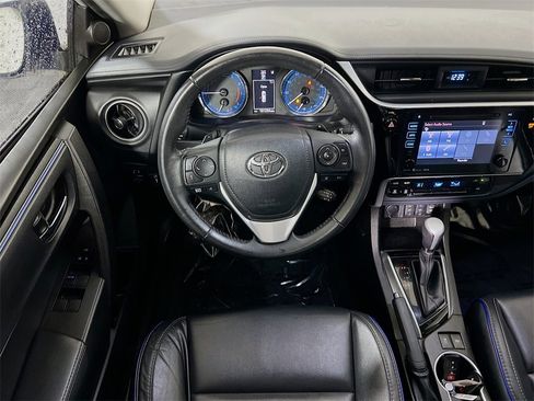 Certified 2017 Toyota Corolla XSE image 20
