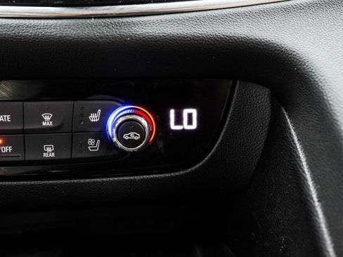 Used 2023 Buick Enclave Avenir w/ Avenir Technology Package AWD/4WD image 28