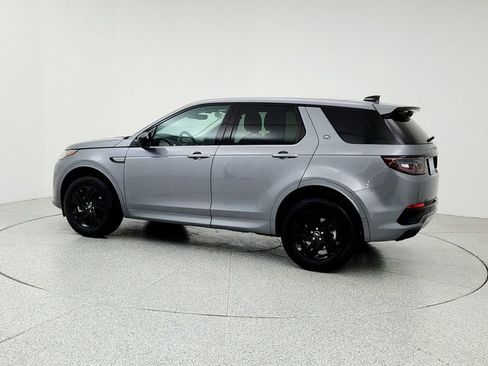 Used 2025 Land Rover Discovery Sport S image 7