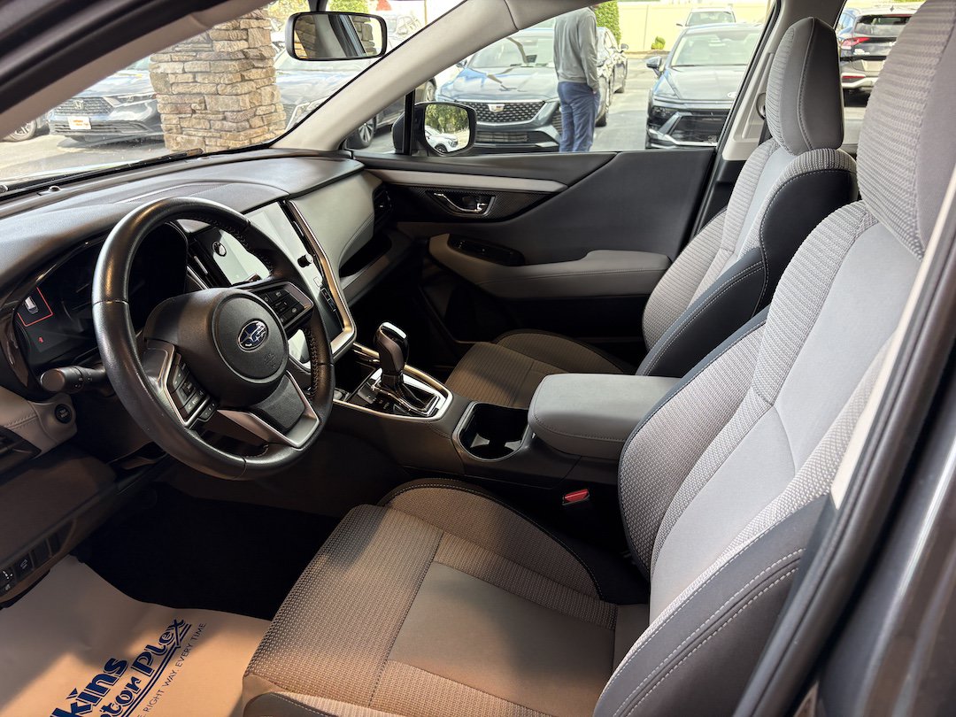 Used 2023 Subaru Outback Premium AWD/4WD image 20