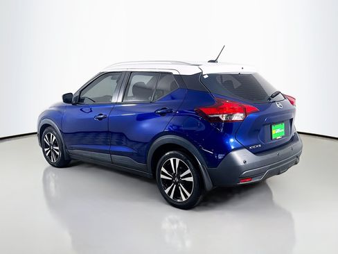 Used 2020 Nissan Kicks SV FWD image 7