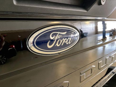 Used 2022 Ford F250 Lariat w/ Lariat Ultimate Package AWD/4WD image 30