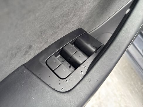 Used 2022 Tesla Model 3 Long Range image 16