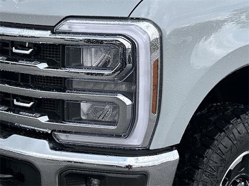 New 2026 Ford F350 Lariat w/ Tremor Off-Road Package image 9