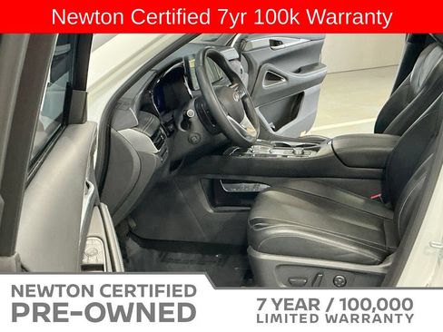 Used 2025 INFINITI QX60 Luxe FWD image 6