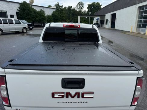 Used 2022 GMC Canyon AT4 w/ Trailering Package AWD/4WD image 18