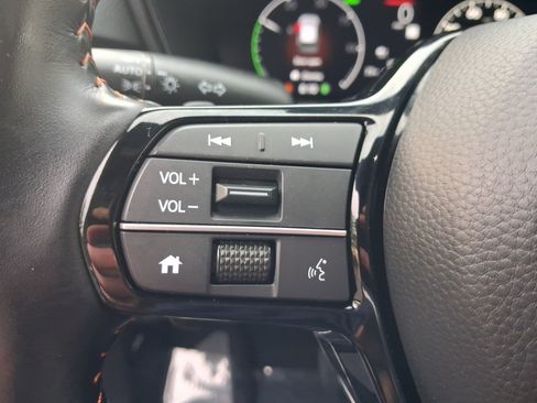 Used 2025 Honda CR-V Sport Touring image 14