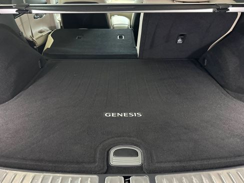 Used 2023 Genesis GV70 2.5T w/ Select Package image 33