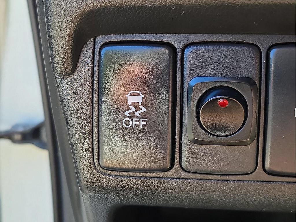Used 2016 Honda CR-V LX image 23
