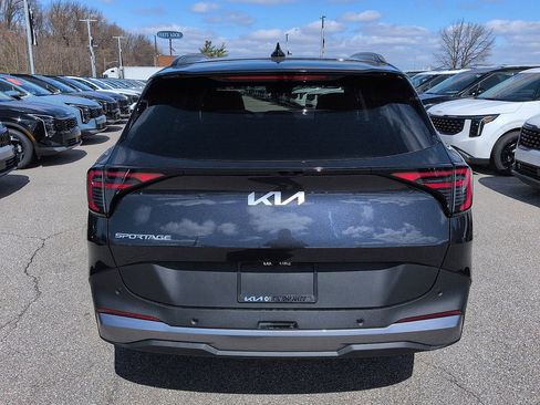 New 2026 Kia Sportage EX w/ EX Panorama Roof Package FWD image 6