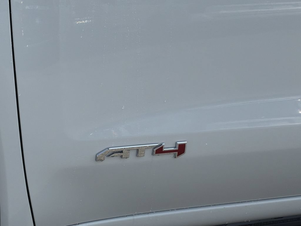 New 2026 GMC Sierra 1500 AT4 w/ Technology Package AWD/4WD image 24