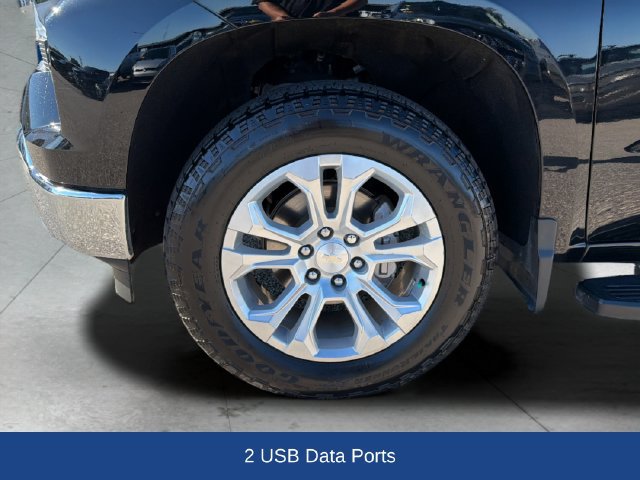 Used 2024 Chevrolet Silverado 1500 LTZ w/ LTZ Premium Package AWD/4WD image 28