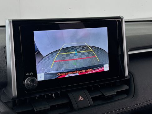 Certified 2023 Toyota RAV4 XLE w/ Convenience Package AWD/4WD image 17