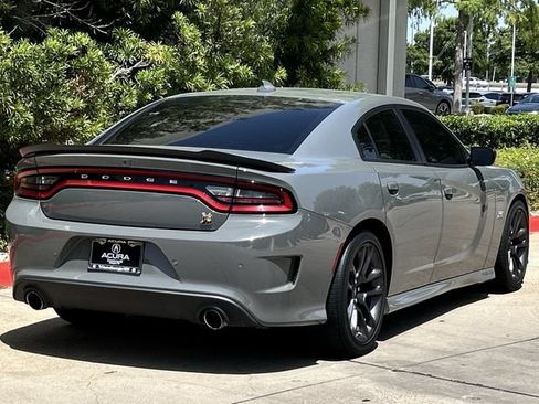 Used 2023 Dodge Charger Scat Pack RWD image 4