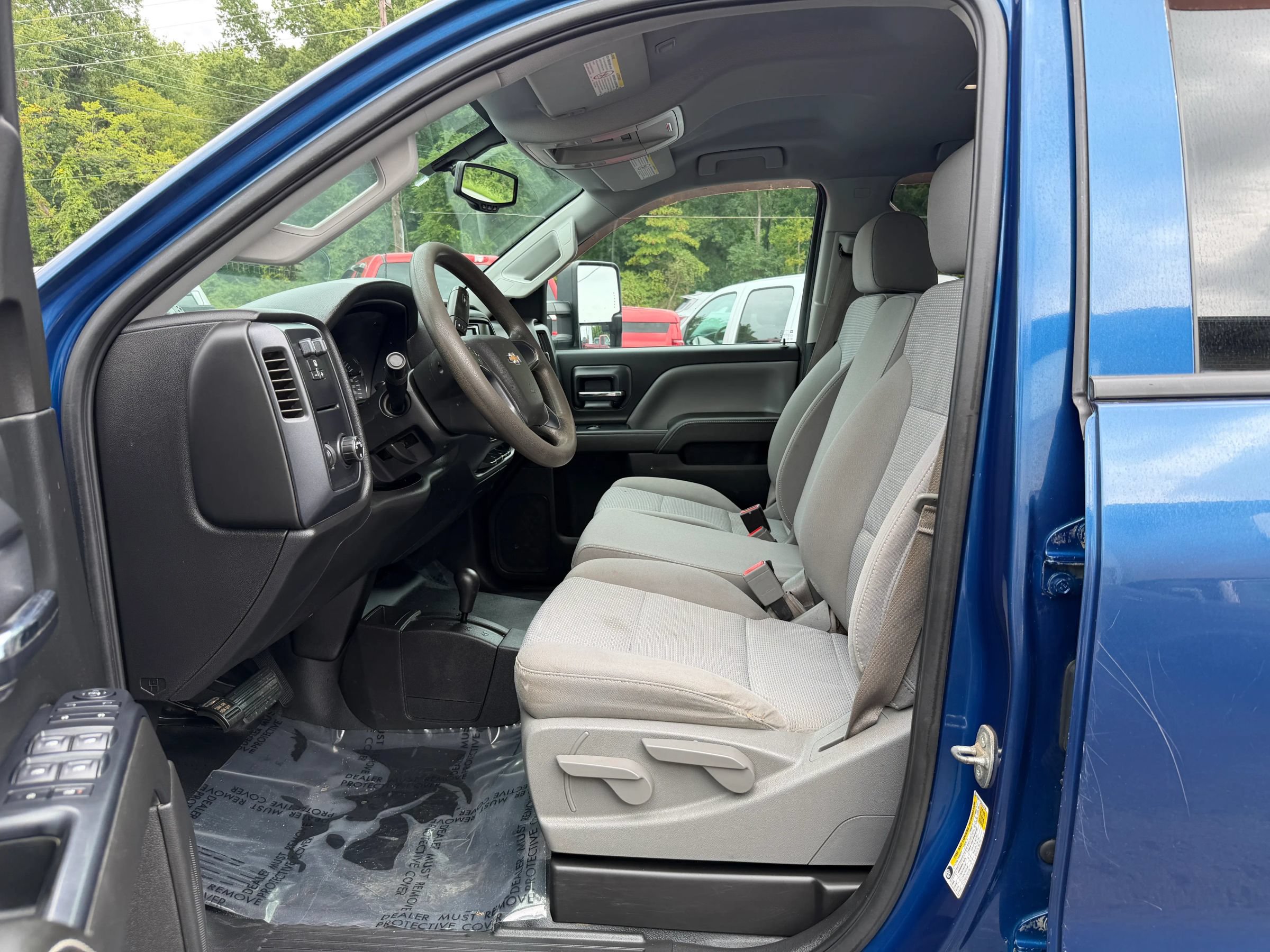 Used 2015 Chevrolet Silverado 3500 W/T w/ WT Convenience Package AWD/4WD image 12