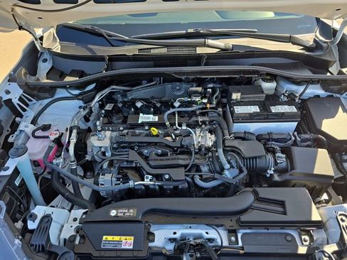 Used 2026 Toyota Corolla Cross L image 29