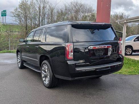 Used 2018 GMC Yukon XL Denali w/ Open Road Package image 3