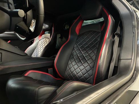 Used 2017 Lamborghini Aventador S AWD/4WD image 33